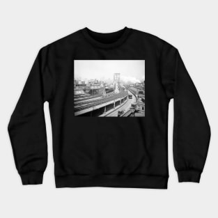 Brooklyn Bridge Terminal, 1903. Vintage Photo Crewneck Sweatshirt